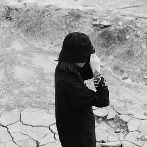 免费的全黄A片自慰
